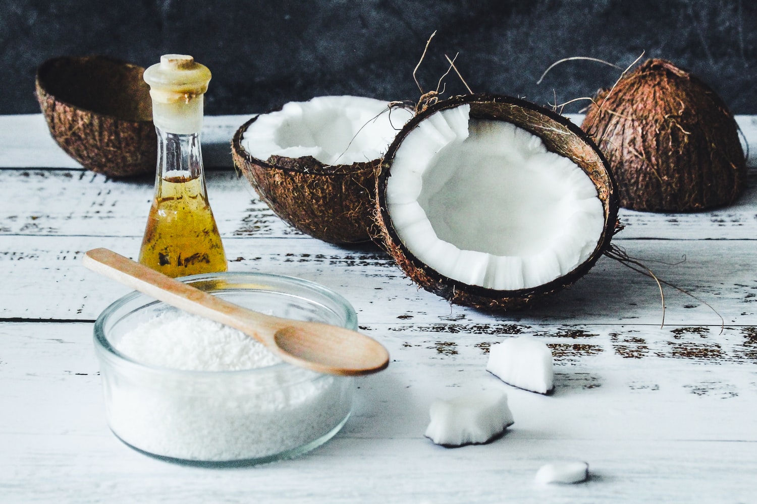 What are the Real Benefits of Coconut Oils for the Hair Health and Beauty?